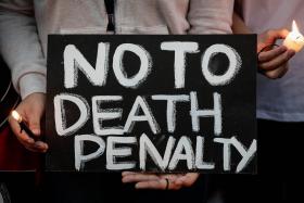 CHINA DIZ QUE APLICA PENA DE MORTE “EM POUCOS CASOS E POR CRIMES MUITO GRAVES”