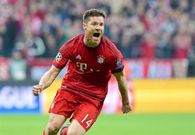 ESPANHOL XABI ALONSO, DO BAYERN MUNIQUE, RETIRA-SE DOS RELVADOS NO FINAL DA ÉPOCA