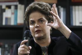 EX-PR BRASILEIRA DIZ QUE SOFREU GOLPE PARLAMENTAR COM INGREDIENTES MISÓGINOS