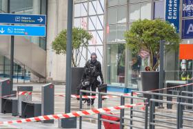 FRANCÊS ABATIDO EM AEROPORTO DE PARIS AFIRMOU-SE PRONTO A MATAR E MORRER POR ALÁ