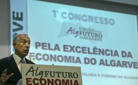 PORTUGAL ESTÁ A ENTRAR NUM “NOVO CICLO”, MAS É PRECISO INVESTIMENTO E ESTABILIDADE – PR