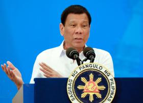 PRESIDENTE FILIPINO CHAMA “LOUCOS” A EURODEPUTADOS CRÍTICOS DA CAMPANHA ANTIDROGA