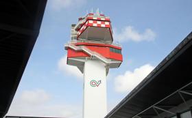 GREVE NO SETOR AÉREO EM ITÁLIA PODE AFETAR MAIS DE 500 VOOS EUROPEUS