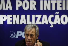 JERÓNIMO RECLAMA REFORMA INTEIRA AOS 60 ANOS DE IDADE OU 40 DE DESCONTOS