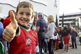 SELEÇÃO NACIONAL E CRISTIANO RONALDO RECEBIDOS EM EUFORIA NA MADEIRA