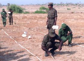 ANTIGOS MILITARES ANGOLANOS PROTESTAM CONTRA CORTES NAS PENSÕES