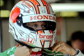 TIAGO MONTEIRO VENCE SEGUNDA CORRIDA EM MARROCOS E LIDERA CAMPEONATO DE TURISMO