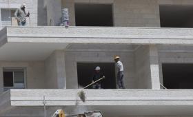 PRODUÇÃO NA CONSTRUÇÃO SOBE 2% EM FEVEREIRO E EMPREGO AUMENTA 2,4% – INE