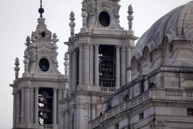 CÂMARA DE MAFRA CRITICA ATRASO NA REQUALIFICAÇÃO DOS SINOS E CARRILHÕES DO PALÁCIO