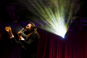 FATHER JOHN MISTY ATUA EM NOVEMBRO NO COLISEU DE LISBOA