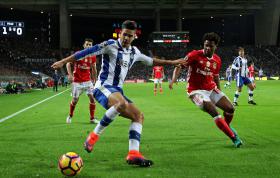 BENFICA E FC PORTO LUTAM PELA LIDERANÇA DA I LIGA NA LUZ