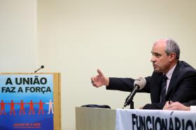 FNE ADMITE GREVE SE GOVERNO NÃO DESCONGELAR CARREIRAS E NEGOCIAR APOSENTAÇÃO