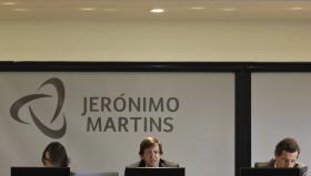 LUCRO DA JERÓNIMO MARTINS SOBE 0,4% NO 1.º TRIMESTRE PARA 78 MILHÕES DE EUROS