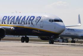 RYANAIR AVISA PASSAGEIROS PARA IREM TRÊS HORAS ANTES DO VOO DEVIDO À GREVE
