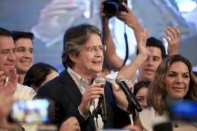 CANDIDATO DERROTADO NO EQUADOR DENUNCIA FRAUDES NAS PRESIDENCIAIS