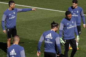 ZIDANE ‘POUPA’ RONALDO, BALE E KROOS NA VISITA AO LEGANES