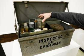 CLISTERES DE FUMO DE TABACO E OUTRAS HISTÓRIAS DO MUSEU NACIONAL DE SAÚDE