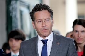 PRESIDENTE DO EUROGRUPO DIZ QUE NÃO SE DEMITE E QUE QUER CUMPRIR MANDATO ATÉ AO FIM