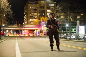 POLÍCIA NORUEGUESA DETONA EXPLOSIVO EM OSLO E DETÉM UM SUSPEITO
