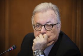 MINISTRO DA CULTURA PROMETE “A SEU TEMPO” LUGARES DE QUADRO A TRABALHADORES DE MUSEUS