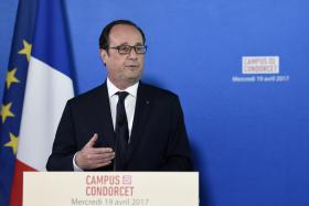PRESIDENTE DA FRANÇA CONVOCA REUNIÃO DE EMERGÊNCIA DEPOIS DE TIROTEIO EM PARIS