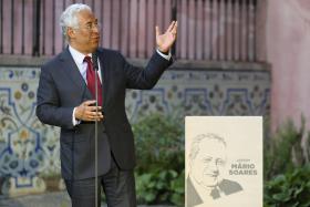 COSTA AFASTA ISENÇÃO DE PENALIZAÇÕES PARA TODAS AS CARREIRAS CONTRIBUTIVAS COM 40 ANOS