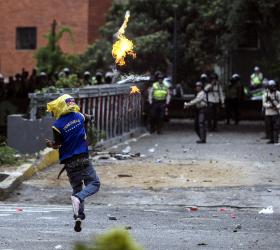VENEZUELA: PELO MENOS 10 MORTOS DURANTE SAQUE A PADARIA EM CARACAS