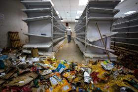 VENEZUELA: NÚMERO DE MORTOS POR SAQUES E VIOLÊNCIA NA VENEZUELA SOBE PARA 13