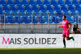 ESTORIL-PRAIA VENCE VITÓRIA DE SETUBAL NA I LIGA