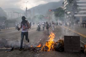 VENEZUELA: ONG DIZ QUE 777 CONTINUAM DETIDOS POR PROTESTAR CONTRA GOVERNO