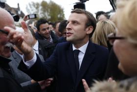 FRANÇA/ELEIÇÕES: MACRON VENCE PRIMEIRA VOLTA COM 23,7% E LE PEN TEM 21,7%