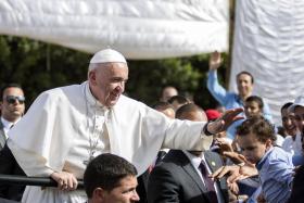 PAPA FRANCISCO PEDE DIPLOMACIA E DIÁLOGO COM VENEZUELA E COREIA DO NORTE