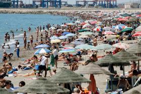 TORREMOLINOS: AGÊNCIA DE VIAGENS APRESENTOU DUAS QUEIXAS NA POLÍCIA CONTRA HOTEL