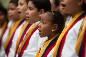 CÁRITAS VENEZUELA ALERTA PARA AUMENTO DE DESNUTRIÇÃO AGUDA EM CRIANÇAS ATÉ 5 ANOS