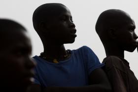 GUINEENSE CEGO E HERÓI DOS DIREITOS DA CRIANÇAS VENCE WORLD CHILDREN PRIZE