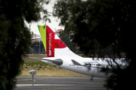 AEROPORTO DE LISBOA PREVÊ RESOLUÇÃO ATÉ ÀS 21:00 DA AVARIA QUE CANCELOU 27 VOOS