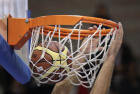 BENFICA NA FINAL DA LIGA DE BASQUETEBOL COM O FC PORTO, AO BATER OLIVEIRENSE