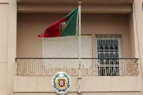 EMIGRANTES VÃO PASSAR A FAZER APENAS UMA INSCRIÇÃO CONSULAR – MNE