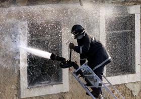 INCÊNDIO EM HABITAÇÃO DEIXA MULHER DESALOJADA EM RIBEIRA DE PENA