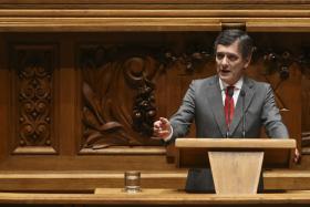 CDS ACUSA GOVERNO DE FALTAR À PALAVRA E AUMENTAR TARIFAS DA ÁGUA