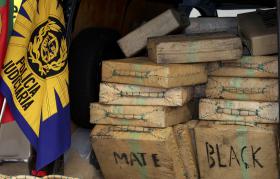 PJ DETEVE SEIS HOMENS E 10 TONELADAS DE HAXIXE NUM BARCO NO MEDITERRÂNEO