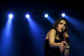 ANA BACALHAU EDITA EM OUTUBRO “NOME PRÓPRIO”, PRIMEIRO DISCO A SOLO