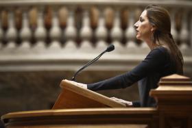 “É PRECISO MAIS SALÁRIO E MENOS HORÁRIO”, DEFENDE PCP