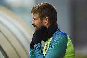 GERARD PIQUÉ TEVE ALTA MAS CONTINUA EM TRATAMENTO