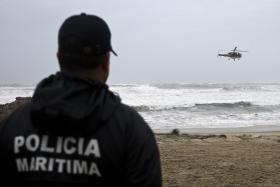 AUTORIDADES TERMINAM “SEM SUCESSO” BUSCAS POR JOVEM DESAPARECIDO NA FOZ DO LIZANDRO