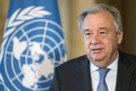 GUTERRES QUER ENCONTRO COM MACRON “NUM FUTURO MUITO PRÓXIMO”