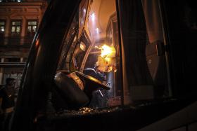 POLÍCIA BRASILEIRA DIZ QUE INCÊNDIOS DE AUTOCARROS FORAM ORGANIZADOS PARA FACILITAR A FUGA DE CRIMINOSOS