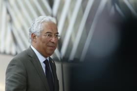 ECONOMIA COMPETITIVA “NÃO PODE ASSENTAR EM BAIXOS SALÁRIOS” – COSTA