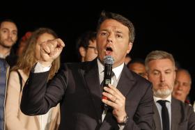 RENZI REELEITO PARA LIDERANÇA DO PARTIDO DEMOCRATA COM 70% DOS VOTOS