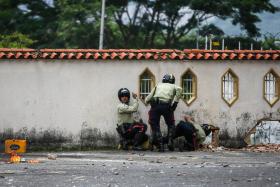 VENEZUELA: TRÊS MORTOS EM INCIDENTES RELACIONADOS COM PROTESTOS NO CENTRO DO PAÍS